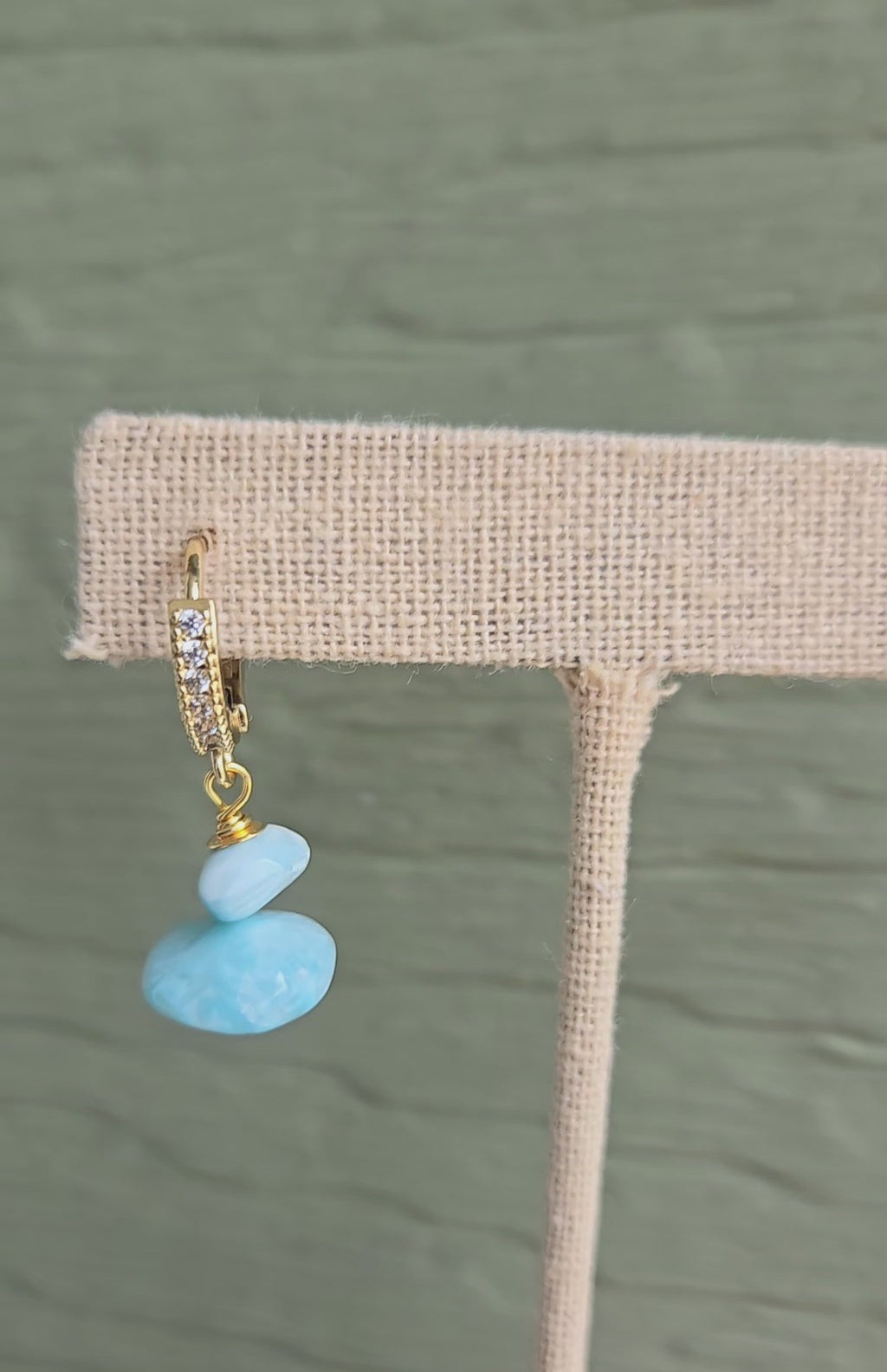 Dangle double stone earrings