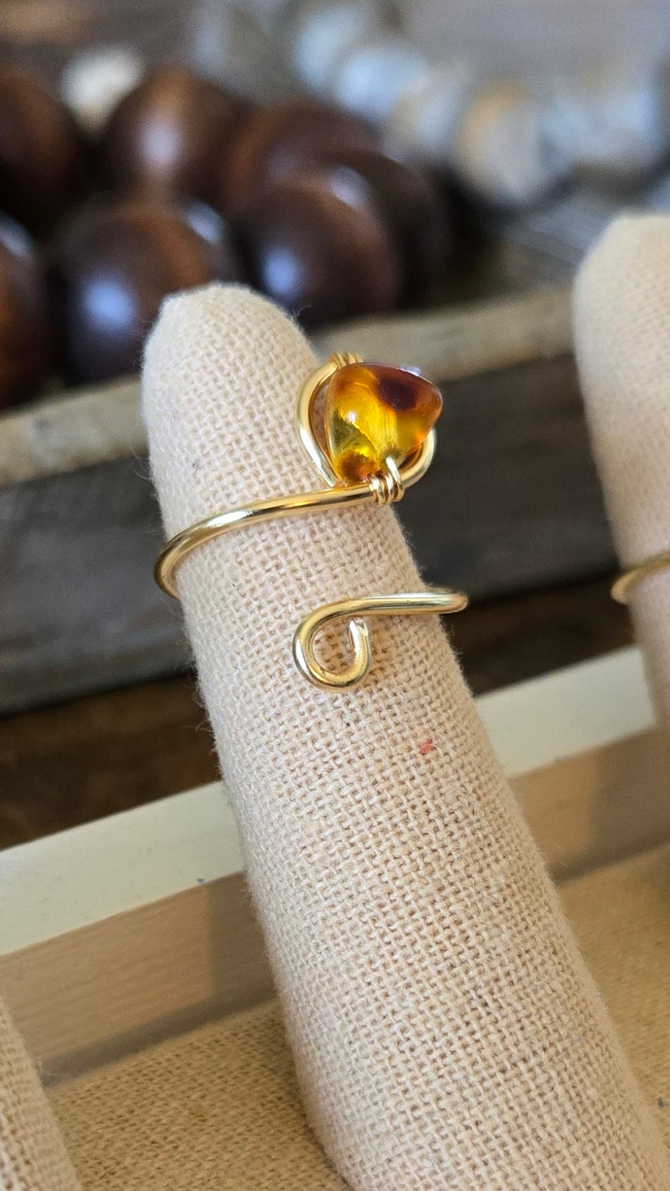 Wire-wrapped 1 Amber stone adjustable ring-