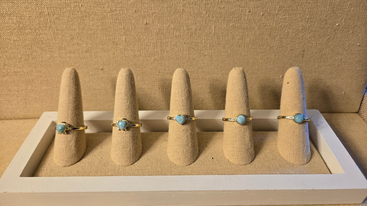 Solitario larimar ring