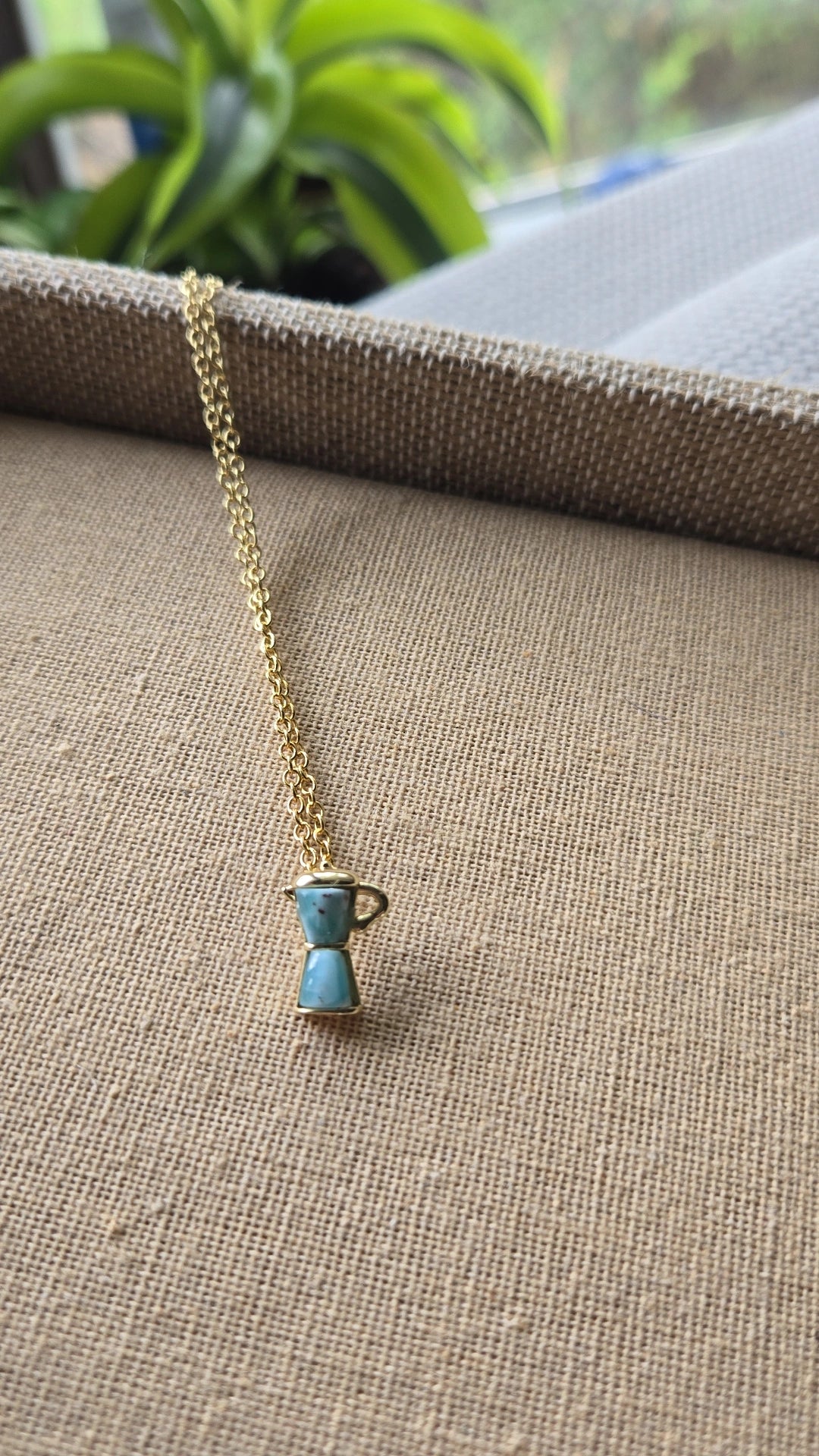 Mini greca/coffee pot necklace