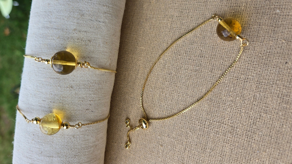 Amber bead adjustable bracelet