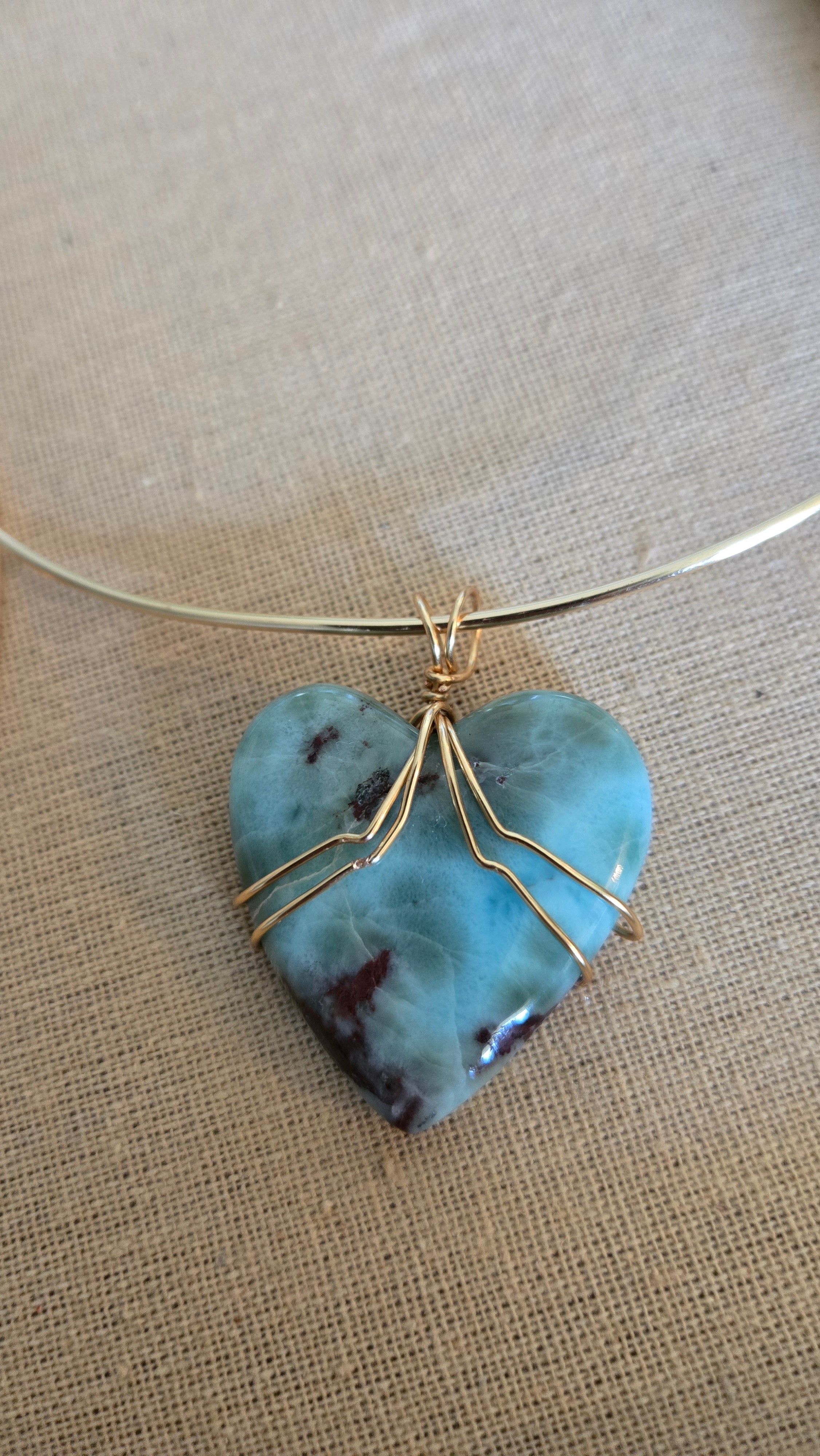 Wire-wrapped Large Heart Gargantilla/choker